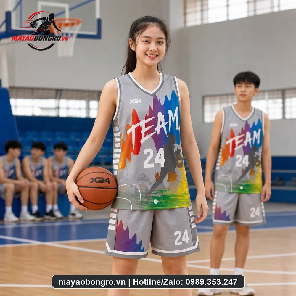 Mẫu bóng rổ Xám Nhạt Họa cho học sinh trung học phổ thông, người lớn.