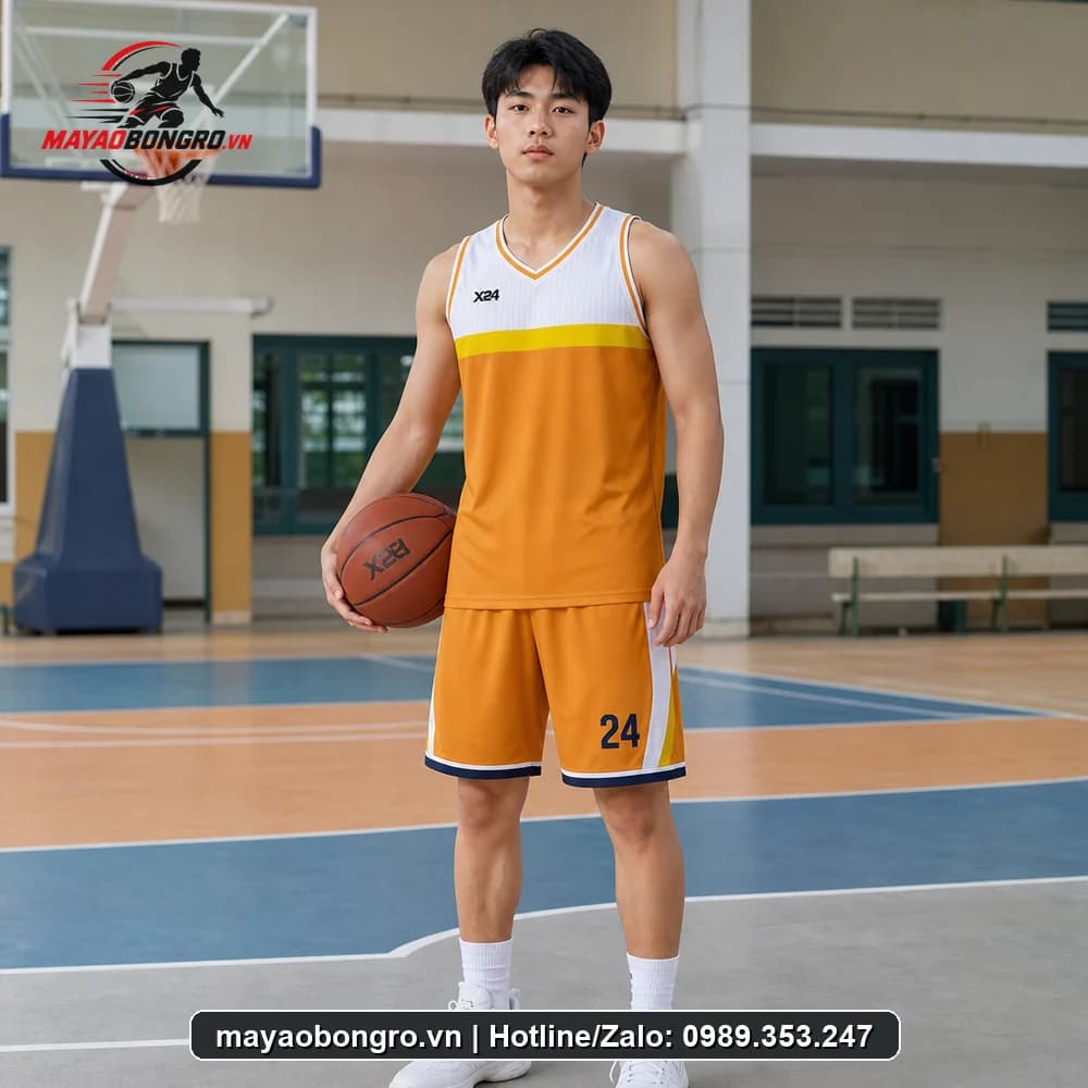 Mẫu bóng rổ cam đất phối cho học sinh trung học phổ thông, người lớn.